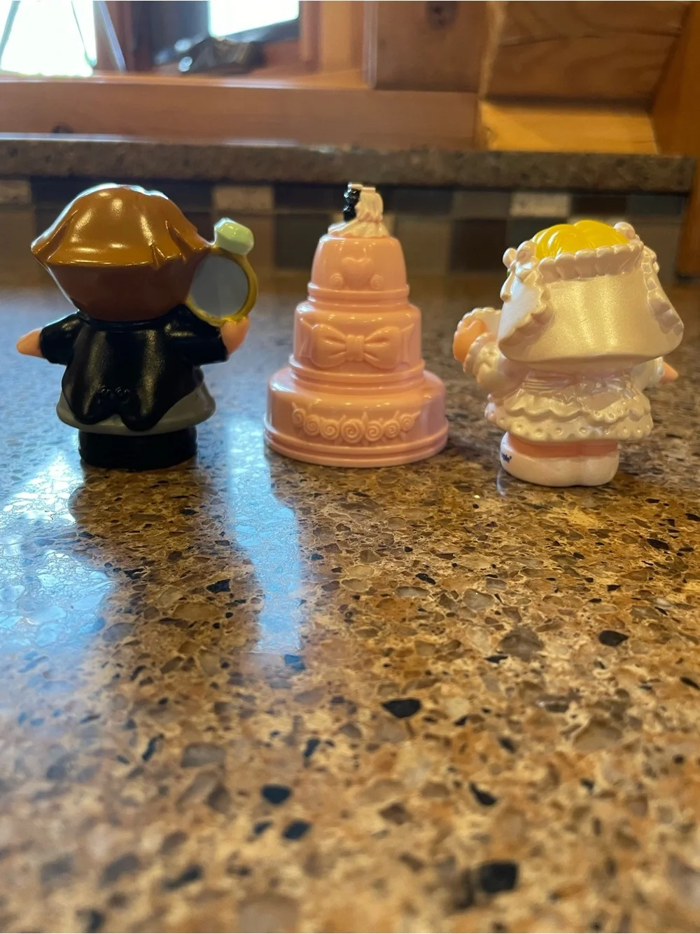 Fisher-Price Little People Pink & White Bride and Groom Wedding Playset